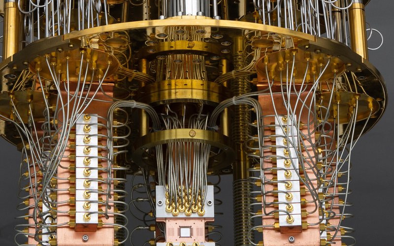 🚀 Quantum Computing in 2025: From Theory to Real-World Impact
